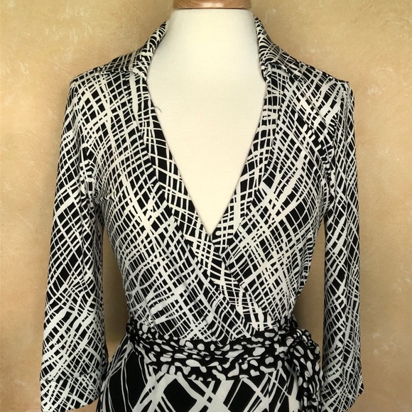 ANN TAYLOR wrap dress - Picture 5 of 13